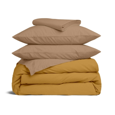 Двоспальна постільна білизна з простирадлом на резинці RUM CS11